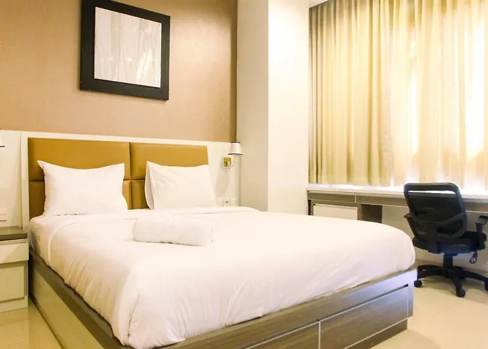 Deluxe And Modern Studio M Gold Tower Apartment By Travelio
